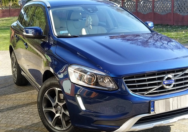 Volvo XC 60 cena 80000 przebieg: 135000, rok produkcji 2017 z Orzesze małe 172